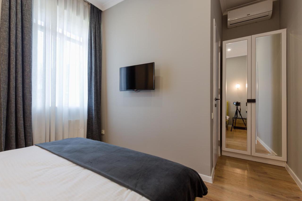 Hotel Lifetime Batumi Kültér fotó